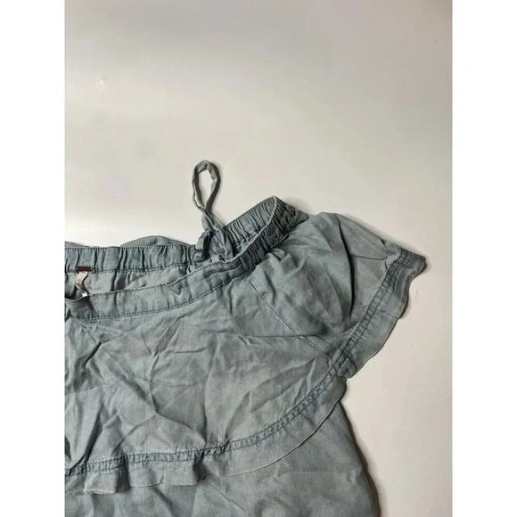 Free People Woman’s Blue Sky Chambray Off The Shoulder Layered Cropped Top XS - Picture 2 of 7
